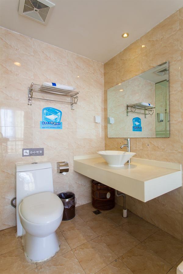 7Days Inn Qingdao Development Zone Jinshatan Camera foto
