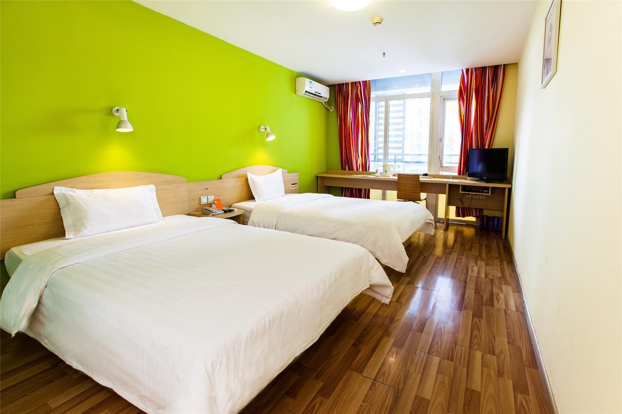 7Days Inn Qingdao Development Zone Jinshatan Esterno foto