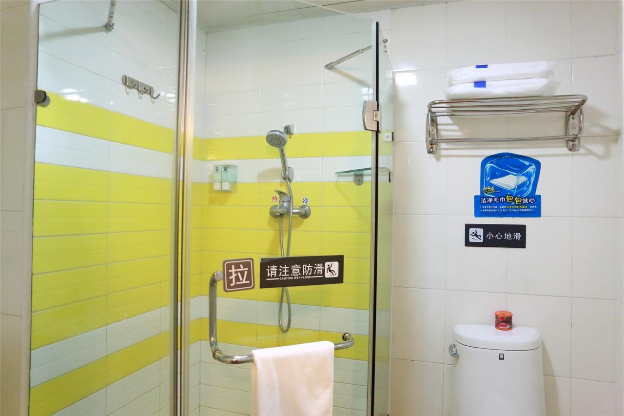 7Days Inn Qingdao Development Zone Jinshatan Camera foto