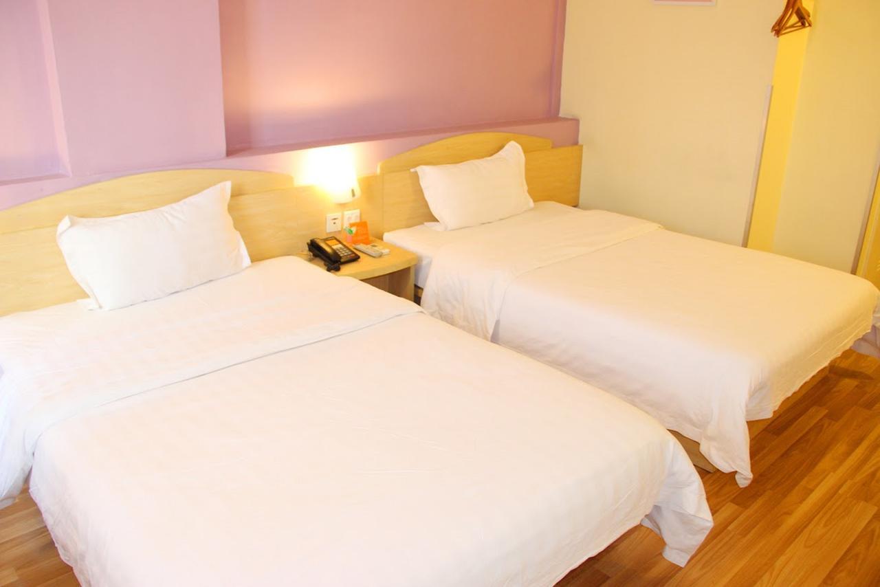 7Days Inn Qingdao Development Zone Jinshatan Esterno foto